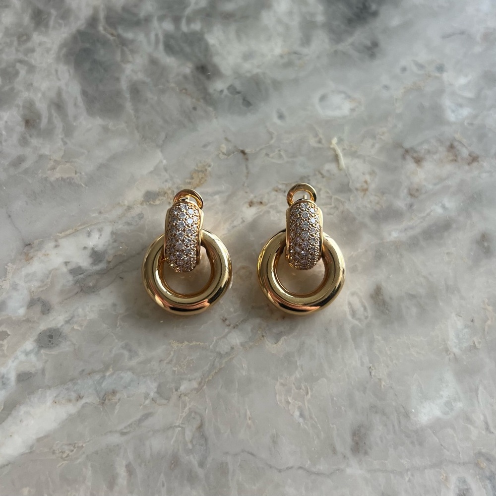 Chaumet yellow gold and diamond earrings